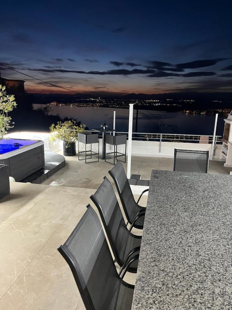 Appartement Duplex Rosas Avec Terrasse Magnifique Jacuzzi Vue Mer Exteriér fotografie
