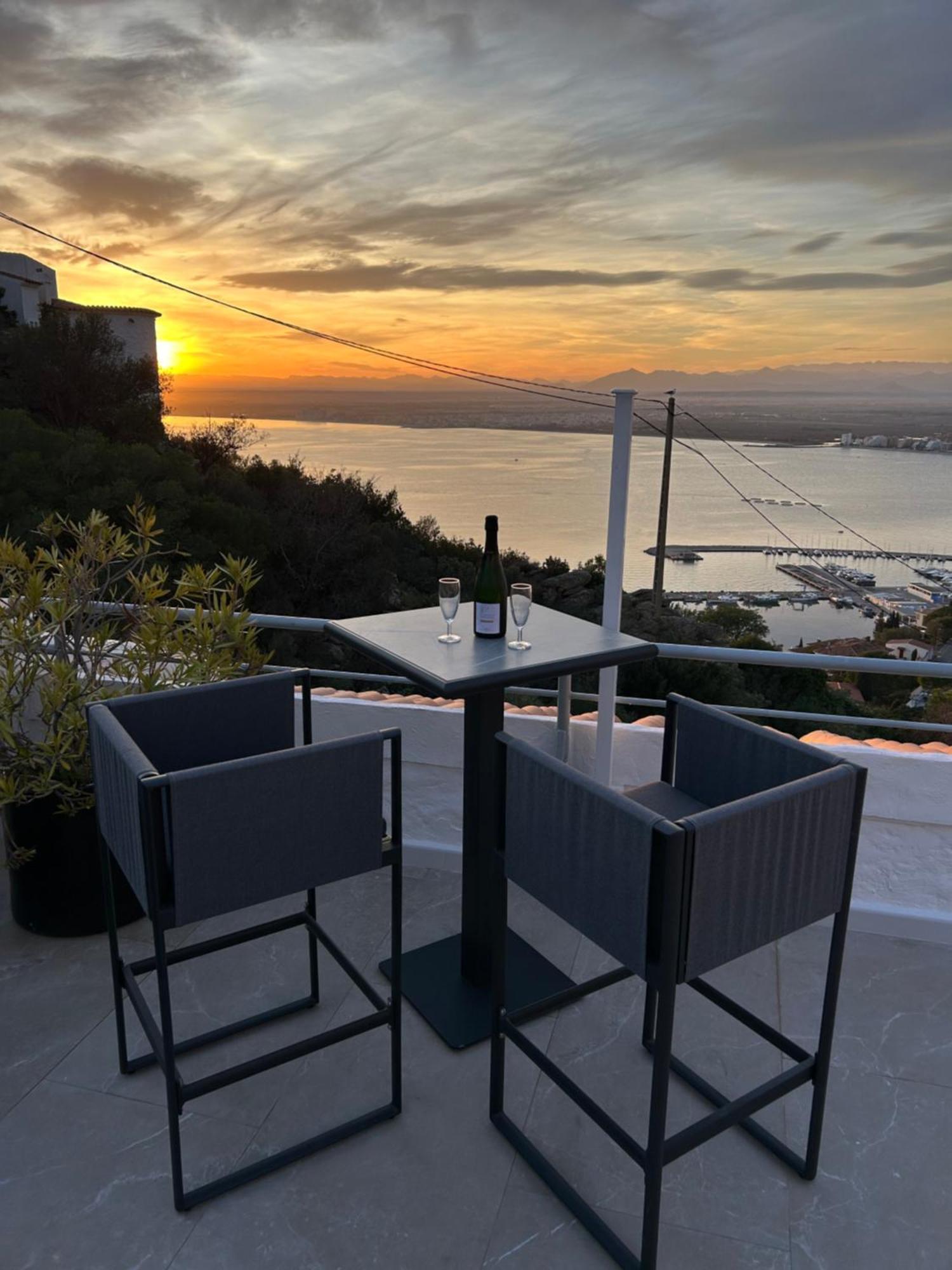 Appartement Duplex Rosas Avec Terrasse Magnifique Jacuzzi Vue Mer Exteriér fotografie