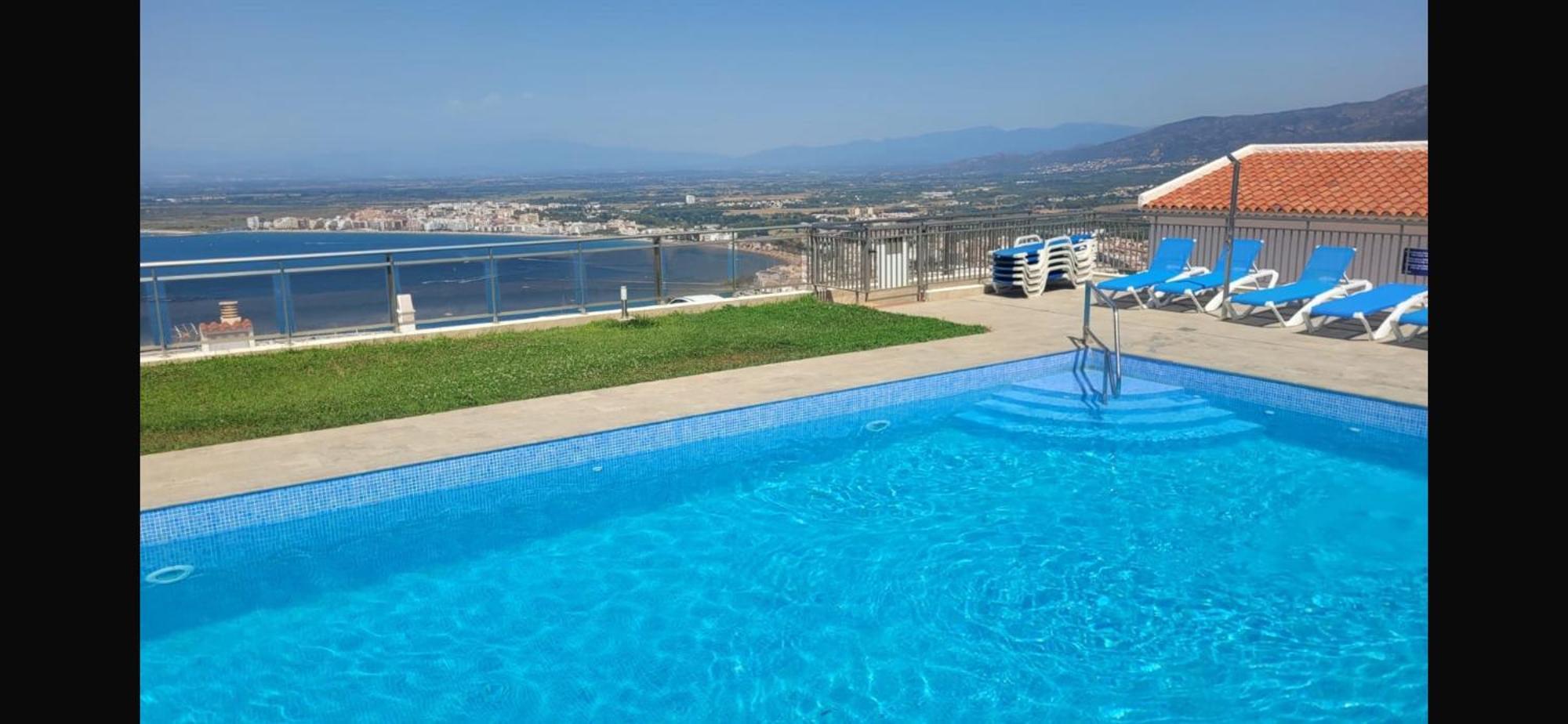 Appartement Duplex Rosas Avec Terrasse Magnifique Jacuzzi Vue Mer Exteriér fotografie