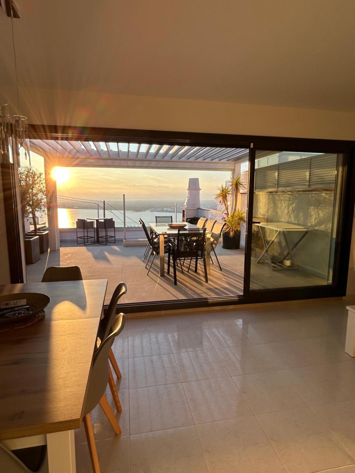 Appartement Duplex Rosas Avec Terrasse Magnifique Jacuzzi Vue Mer Exteriér fotografie
